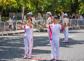 (SP)CHINA-HUZHOU-ASIAN GAMES-TORCH RELAY (CN)