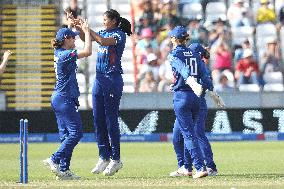 England Women v Sri Lanka Women - 1st Metro Bank ODI