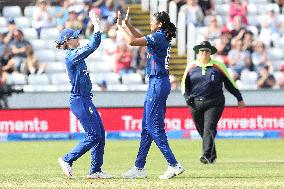 England Women v Sri Lanka Women - 1st Metro Bank ODI