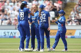 England Women v Sri Lanka Women - 1st Metro Bank ODI