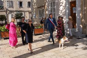 Eric Zemmour And Marion Marechal Visit To The Market - Cogolin