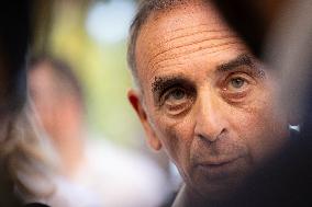 Eric Zemmour And Marion Marechal Visit To The Market - Cogolin