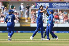 England Women v Sri Lanka Women - 1st Metro Bank ODI