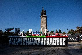 Protest In Front Of The Monument To The Soviet Army In Sofia