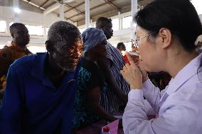 GHANA-EASTERN REGION-CHINESE MEDICAL TEAM-FREE CLINICAL SERVICE