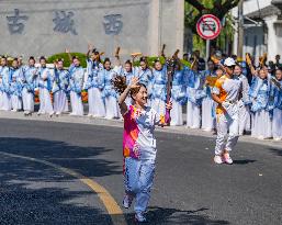 (SP)CHINA-SHAOXING-ASIAN GAMES-TORCH RELAY (CN)