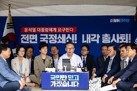 Hunger Strike By The Leader Of The Main Opposition Party In Seoul