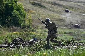 Platoon training of 3rd Assault Brigade