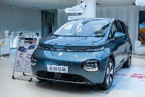 SAIC Baojun New Energy Vehicle on Sale in Chengdu, China