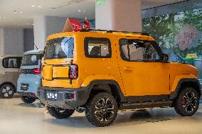 SAIC Baojun New Energy Vehicle on Sale in Chengdu, China