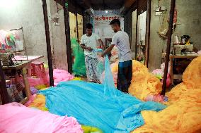 Dengue Hikes Demand For Mosquito Nets - Bangladesh