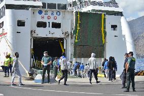 More Than 400 Immigrants Arrive Illegally To El Hierro Island - Spain