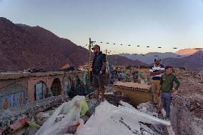 Amidst The Rubble, The Earthquake Victims In Morocco Are Pleading For Urgent Assistance.