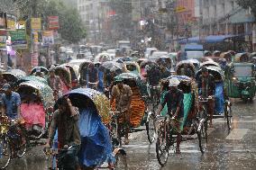 Daily Life In Dhaka