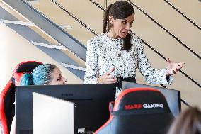 Queen Letizia Attends A School Opening - Madrid