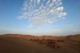 Desert Camp Hotel in Zhongwei