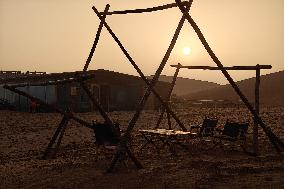 Desert Camp Hotel in Zhongwei