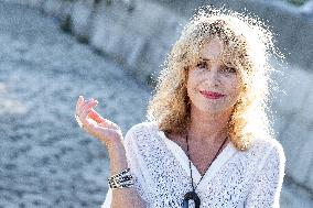 25th TV Fiction Festival - Scenes de menages Photocall - Day Two