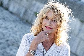 25th TV Fiction Festival - Scenes de menages Photocall - Day Two