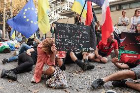 Pro-Ukraine Protest - Paris
