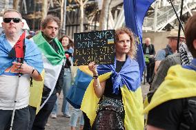 Pro-Ukraine Protest - Paris