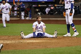 Arizona Diamondbacks v New York Mets