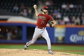 Arizona Diamondbacks v New York Mets