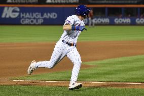 Arizona Diamondbacks v New York Mets