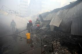 Hundreds Of Shops Gutted In Market Fire - Bangladesh