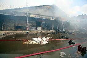 Hundreds Of Shops Gutted In Market Fire - Bangladesh