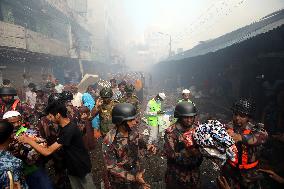 Hundreds Of Shops Gutted In Market Fire - Bangladesh