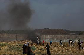 6 Killed In Gaza Border Blast During Rioting