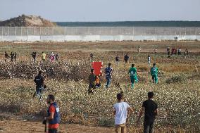 6 Killed In Gaza Border Blast During Rioting