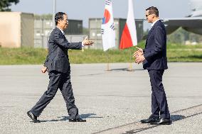 Prime Minister of South Korea Visits Poland