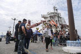 184 Migrants Arrive In The Port Of Salerno - Italy