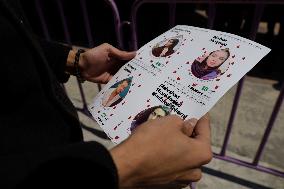 Iranian Community In Mexico, Protest At The Embassy Of The Islamic Republic Of Iran In Mexico City One Year After The Death Of M