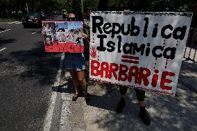 Iranian Community In Mexico, Protest At The Embassy Of The Islamic Republic Of Iran In Mexico City One Year After The Death Of M