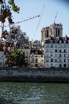 Sunny September In Downtown Paris