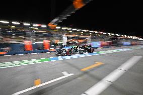 (SP)SINGAPORE-F1-SINGAPORE GRAND PRIX-SECOND PRACTICE ROUND