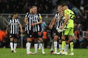 Newcastle United v Brentford FC - Premier League