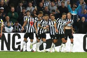 Newcastle United v Brentford FC - Premier League