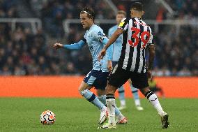 Newcastle United v Brentford FC - Premier League