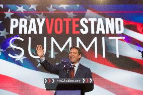 Pray Vote Stand Summit - Washington