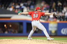 Cincinnati Reds v New York Mets