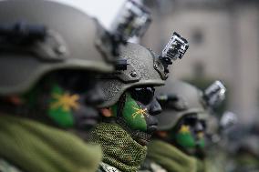 MEXICO-MEXICO CITY-INDEPENDENCE DAY-MILITARY PARADE