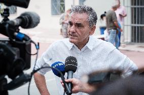 SYRIZA Presidential Elections Day - Euclid Tsakalotos