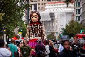 Refugee puppet Little Amal visits Washington, DC