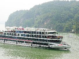 Yangtze River Three Gorges Tour