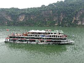 Yangtze River Three Gorges Tour