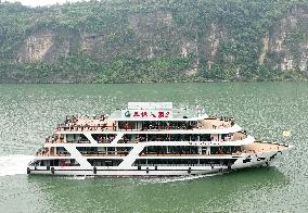 Yangtze River Three Gorges Tour